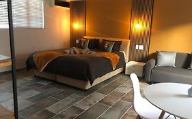 B&B Sauvignon Country Lodge